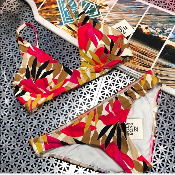 Billabong Other - 🔥🔥BILLABONG 🔥BIKINI SET🔥🔥